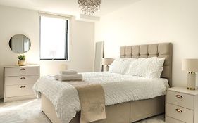 Luxury 1 Bed Apartment In Birmingham City Centre